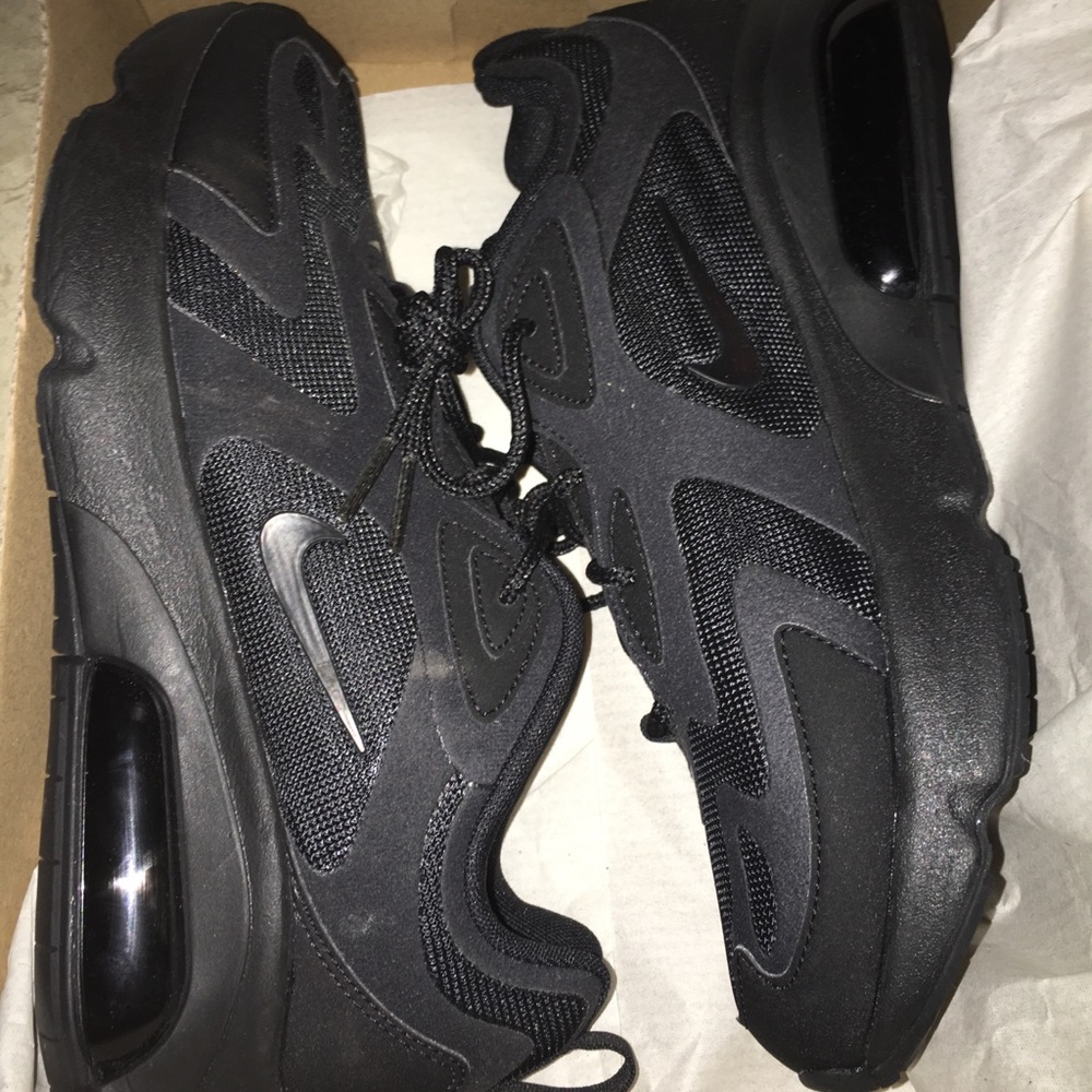 Air Max 200 (NEW -SIZE 8W)